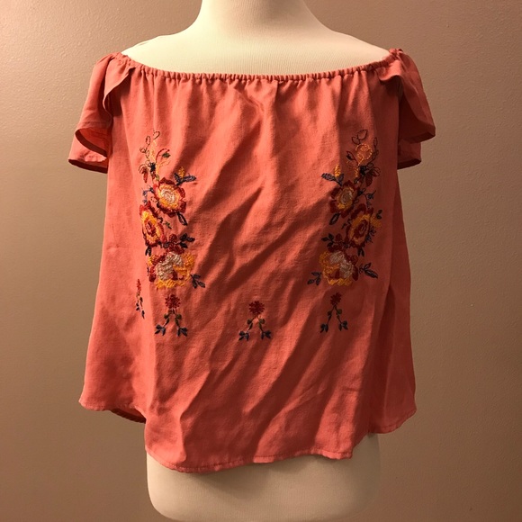 Mine Tops - Mine off shoulder top. NWOT.